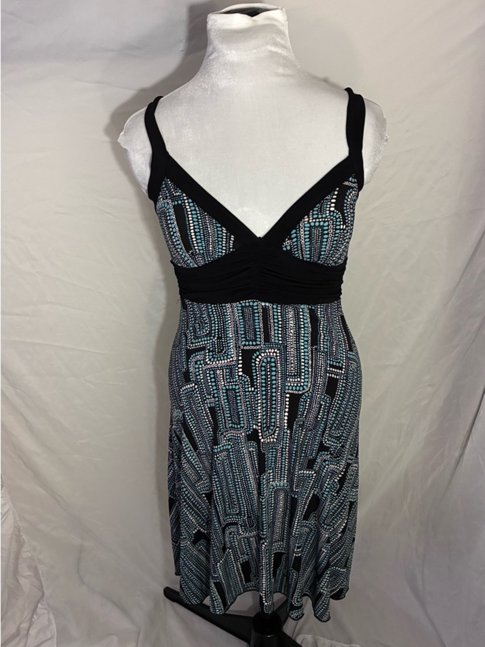 Body Central Geometric V Neck Empire Waist Midi Dress
